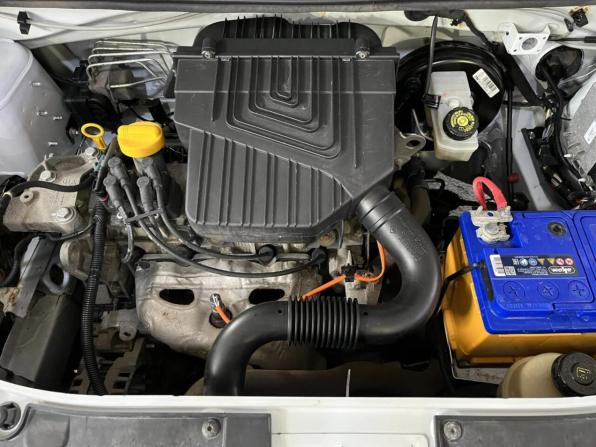 Renault Logan II с пробегом 2016 года, цена 648 404 рубля, 116668 км, седан, Автокод Объявления