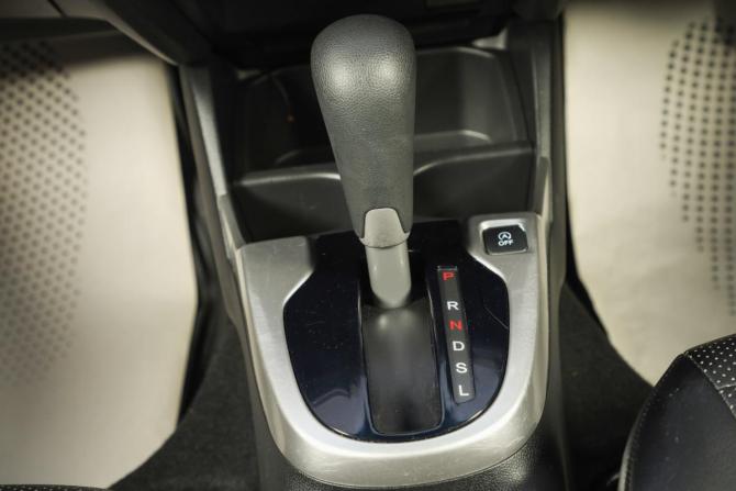 Honda Fit III Рестайлинг с пробегом 2017 года, цена 1 219 000 рублей, 114000 км, хэтчбек, Автокод Объявления