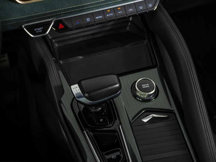 Geely Monjaro I Москва  - изображение 20