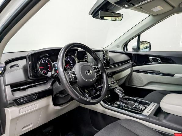 Kia Carnival IV с пробегом 2021 года, цена 3 560 000 рублей, 94487 км, минивэн, Автокод Объявления