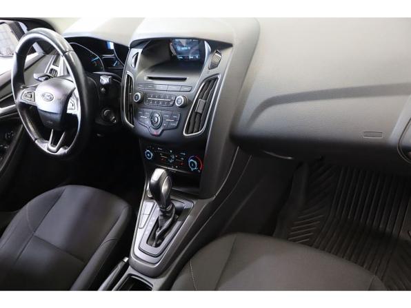 Ford Focus III Рестайлинг с пробегом 2018 года, цена 899 000 рублей, 174108 км, седан, Автокод Объявления