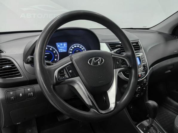 Hyundai Solaris I с пробегом 2011 года, цена 650 000 рублей, 181775 км, хэтчбек, Автокод Объявления