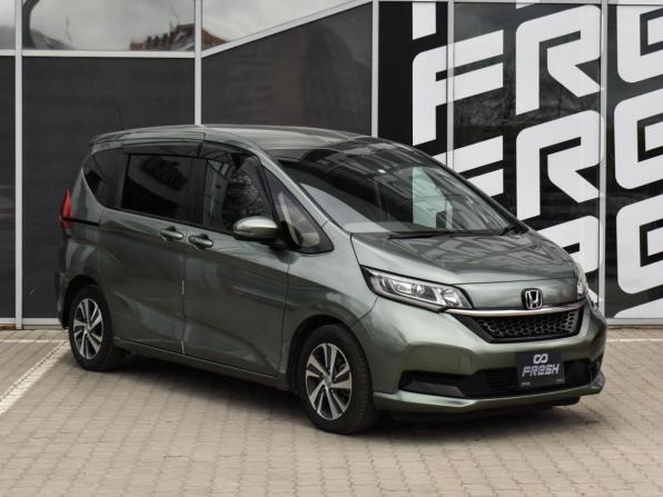 Honda Freed II Рестайлинг с пробегом 2019 года, цена 2 078 000 рублей, 36896 км, компактвэн, Автокод Объявления