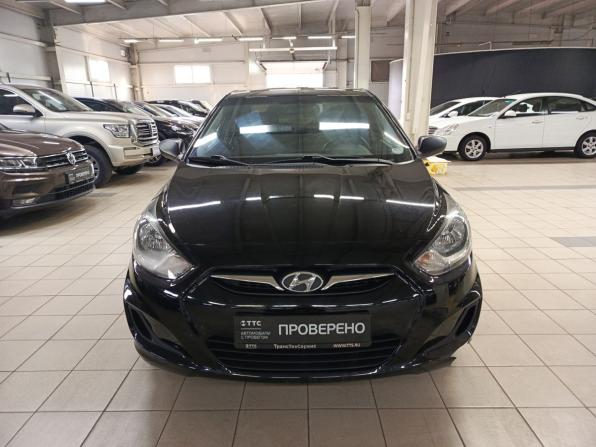 Hyundai Solaris I с пробегом 2014 года, цена 585 000 рублей, 211279 км, седан, Автокод Объявления