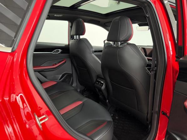 Geely Coolray I Рестайлинг с пробегом 2024 года, цена 2 250 000 рублей, 13852 км, внедорожник, Автокод Объявления