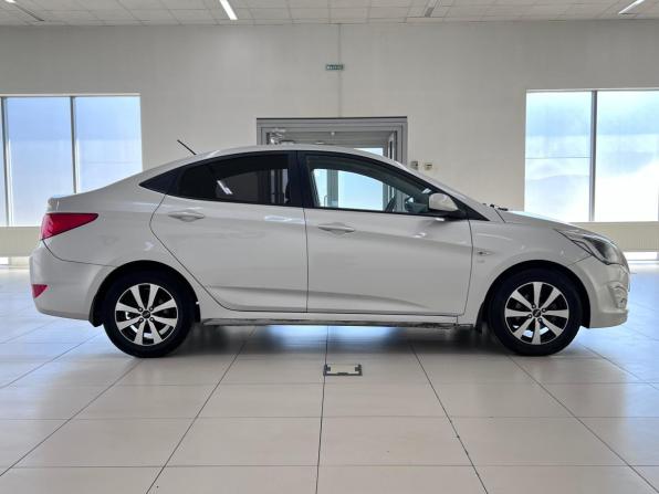 Hyundai Solaris I Рестайлинг с пробегом 2014 года, цена 840 000 рублей, 231826 км, седан, Автокод Объявления