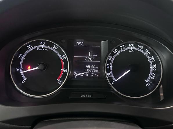 Skoda Rapid I Рестайлинг с пробегом 2019 года, цена 1 030 000 рублей, 175293 км, лифтбек, Автокод Объявления