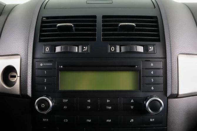Volkswagen Touareg I Рестайлинг с пробегом 2010 года, цена 1 379 000 рублей, 255300 км, внедорожник, Автокод Объявления