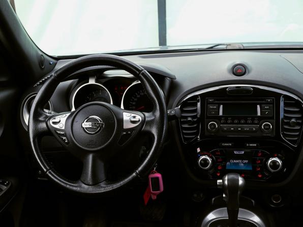 Nissan Juke I с пробегом 2013 года, цена 1 050 000 рублей, 116189 км, внедорожник, Автокод Объявления