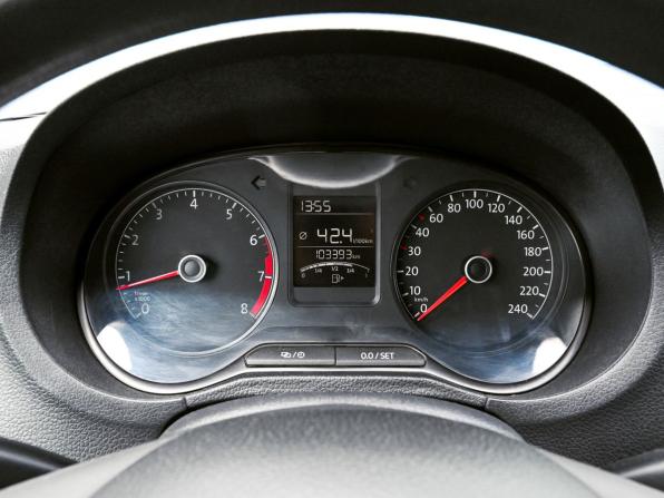 Volkswagen Polo V Рестайлинг с пробегом 2020 года, цена 1 159 000 рублей, 103400 км, седан, Автокод Объявления