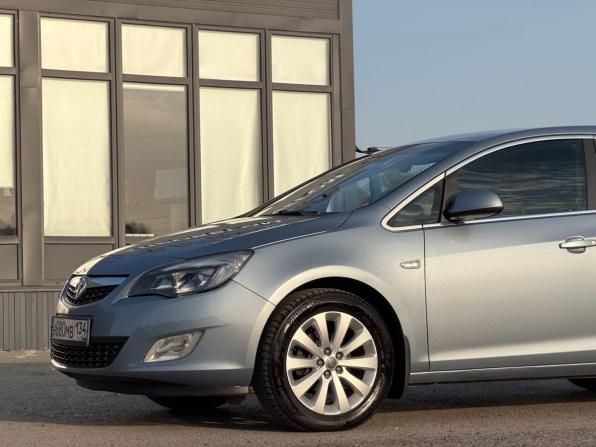 Opel Astra J с пробегом 2012 года, цена 520 000 рублей, 270000 км, хэтчбек, Автокод Объявления