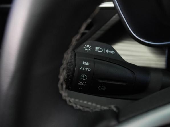 Geely Atlas Pro с пробегом 2023 года, цена 2 299 000 рублей, 48072 км, внедорожник, Автокод Объявления