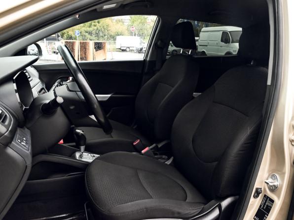 Kia Rio III с пробегом 2014 года, цена 1 169 000 рублей, 61679 км, хэтчбек, Автокод Объявления