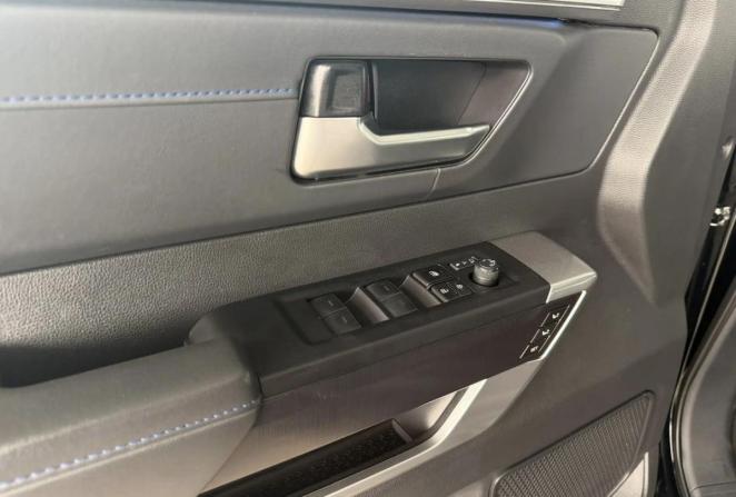 Toyota Sequoia III с пробегом 2023 года, цена 10 500 000 рублей, 59062 км, внедорожник, Автокод Объявления