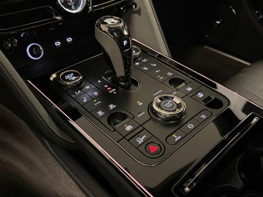 Bentley Flying Spur IV Москва  - изображение 38