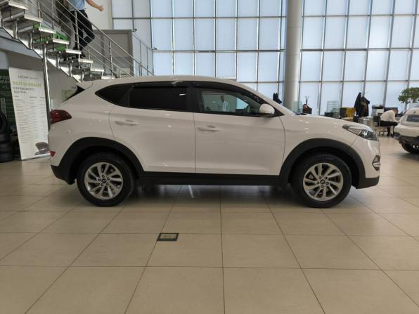 Hyundai Tucson III с пробегом 2016 года, цена 1 899 000 рублей, 131478 км, внедорожник, Автокод Объявления