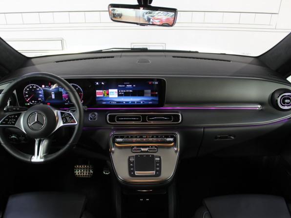 Mercedes-Benz V-Класс III (W447) Рестайлинг 2 с пробегом 2024 года, цена 11 300 000 рублей, 34484 км, минивэн, Автокод Объявления