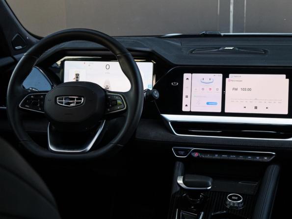 Geely Monjaro I с пробегом 2024 года, цена 3 700 000 рублей, 15080 км, внедорожник, Автокод Объявления