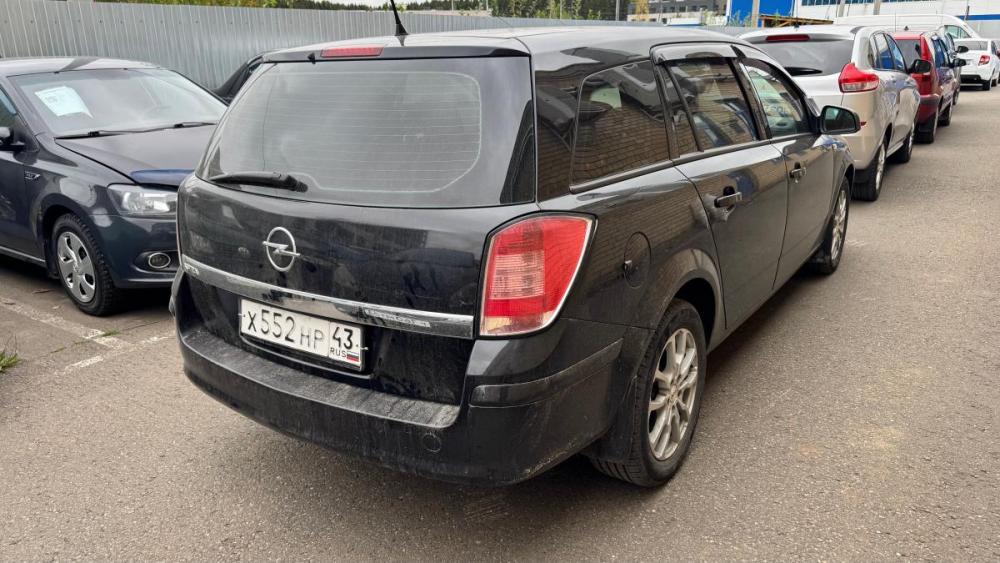 Opel Astra H Рестайлинг Киров  - изображение 2