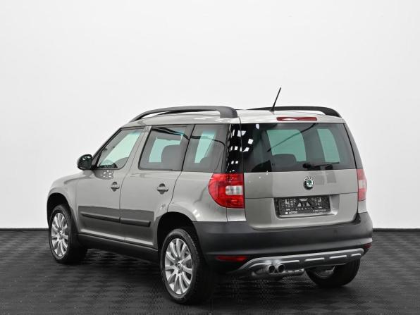 Skoda Yeti I с пробегом 2012 года, цена 949 000 рублей, 256000 км, внедорожник, Автокод Объявления