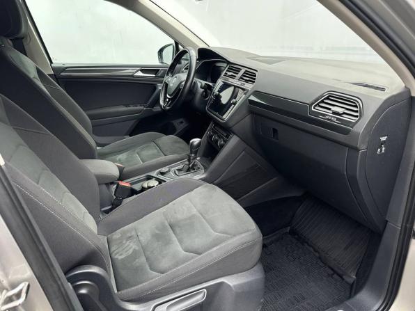 Volkswagen Tiguan II с пробегом 2018 года, цена 2 360 000 рублей, 109259 км, внедорожник, Автокод Объявления