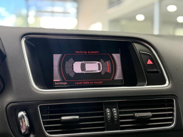 Audi Q5 I (8R) с пробегом 2010 года, цена 1 450 000 рублей, 171689 км, внедорожник, Автокод Объявления