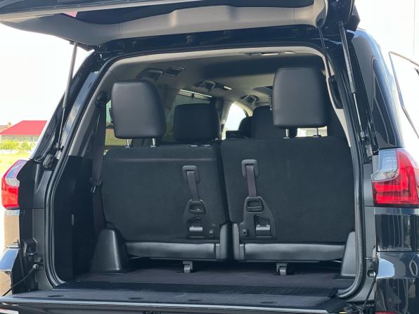 Lexus LX III Рестайлинг 2 с пробегом 2016 года, цена 5 449 000 рублей, 219620 км, внедорожник, Автокод Объявления