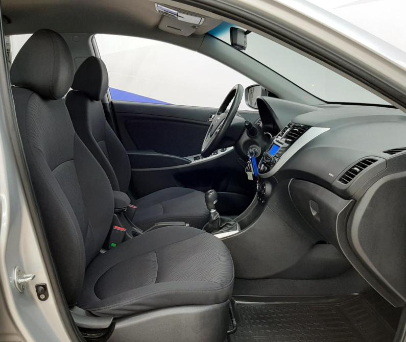 Hyundai Solaris I Москва  - изображение 11