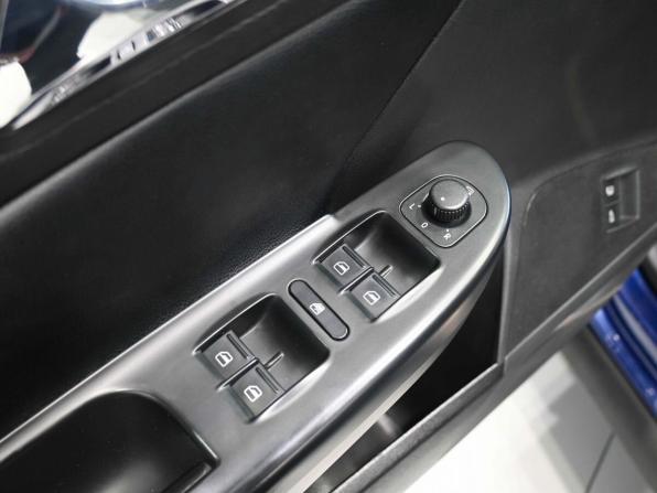 Volkswagen Passat B6 с пробегом 2006 года, цена 779 900 рублей, 170000 км, седан, Автокод Объявления
