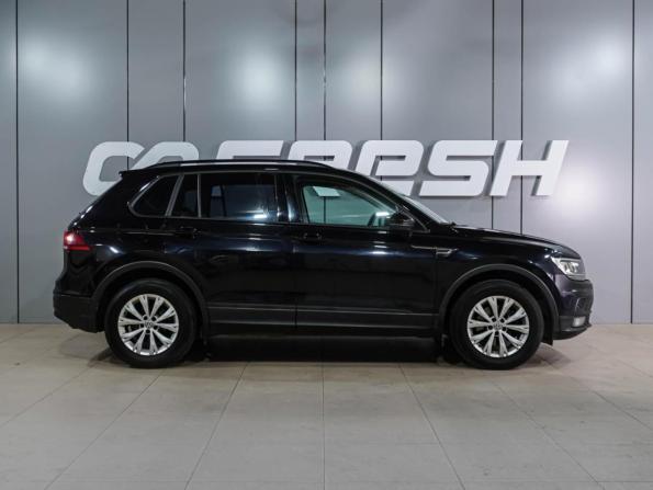 Volkswagen Tiguan II с пробегом 2020 года, цена 2 699 000 рублей, 62993 км, внедорожник, Автокод Объявления