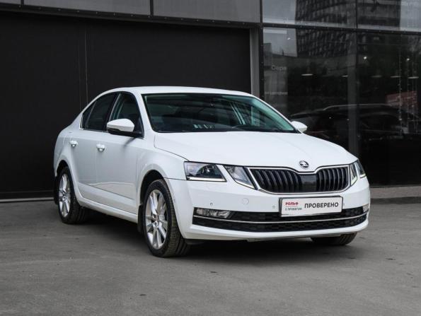 Skoda Octavia III (A7) Рестайлинг с пробегом 2017 года, цена 1 800 000 рублей, 164180 км, лифтбек, Автокод Объявления
