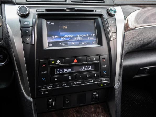 Toyota Camry VII (XV50) Рестайлинг с пробегом 2016 года, цена 1 798 000 рублей, 297846 км, седан, Автокод Объявления