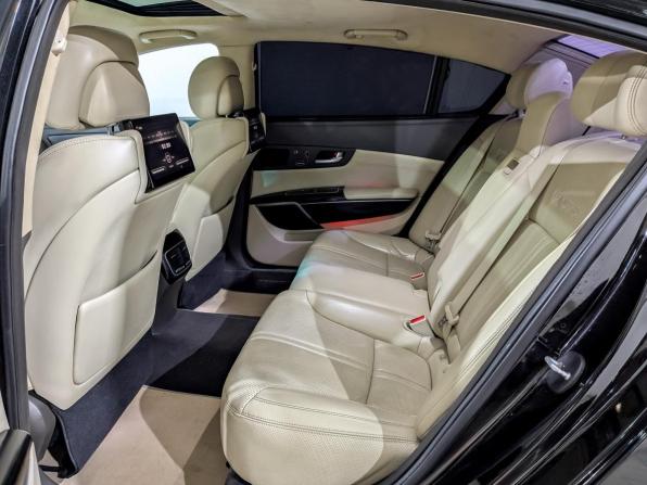 Kia Quoris I с пробегом 2013 года, цена 1 150 000 рублей, 348162 км, седан, Автокод Объявления