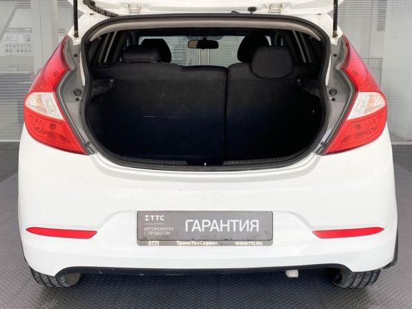 Hyundai Solaris I Рестайлинг с пробегом 2016 года, цена 670 000 рублей, 178975 км, хэтчбек, Автокод Объявления