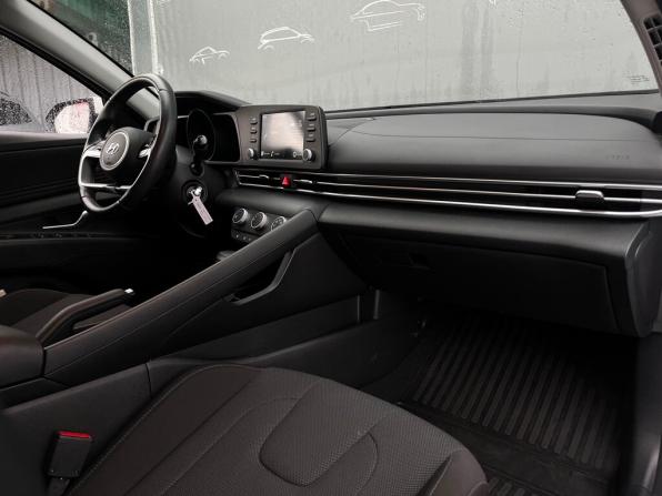 Hyundai Elantra VII (CN7) с пробегом 2022 года, цена 2 237 400 рублей, 30649 км, седан, Автокод Объявления