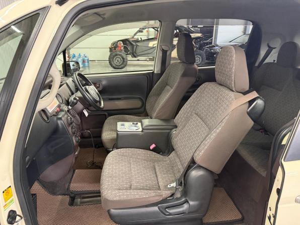 Toyota Porte II с пробегом 2014 года, цена 950 000 рублей, 65321 км, минивэн, Автокод Объявления