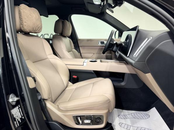 Li Auto (Lixiang) L7 I Рестайлинг с пробегом 2025 года, цена 8 490 000 рублей, 33 км, внедорожник, Автокод Объявления