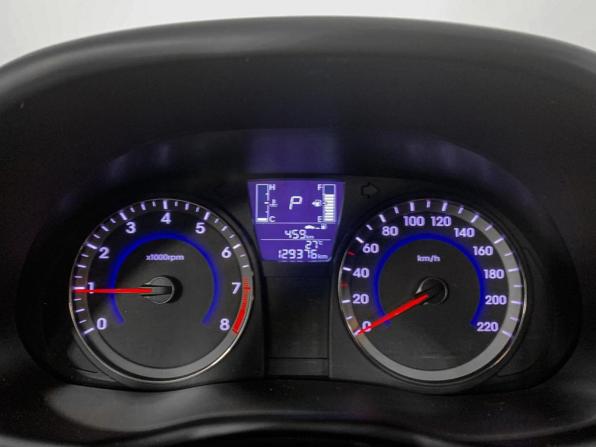 Hyundai Solaris I Рестайлинг с пробегом 2014 года, цена 852 000 рублей, 129341 км, седан, Автокод Объявления
