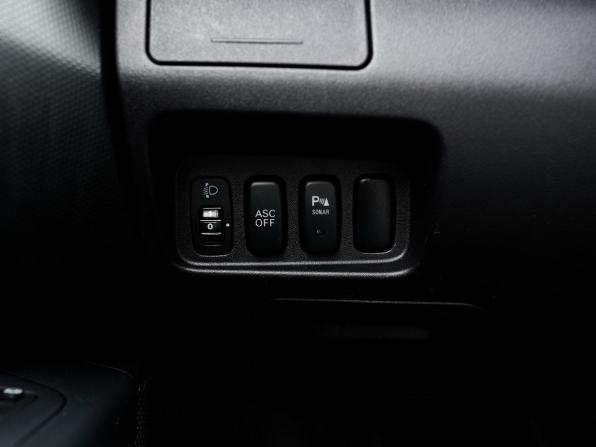 Citroen C-Crosser с пробегом 2008 года, цена 997 200 рублей, 144725 км, внедорожник, Автокод Объявления