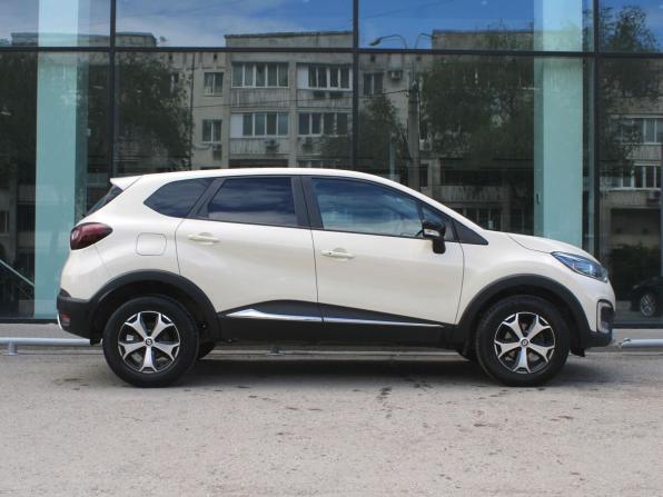 Renault Kaptur I с пробегом 2019 года, цена 1 397 000 рублей, 75765 км, внедорожник, Автокод Объявления