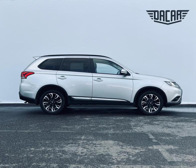 Mitsubishi Outlander III Рестайлинг 3 Санкт-Петербург  - изображение 3