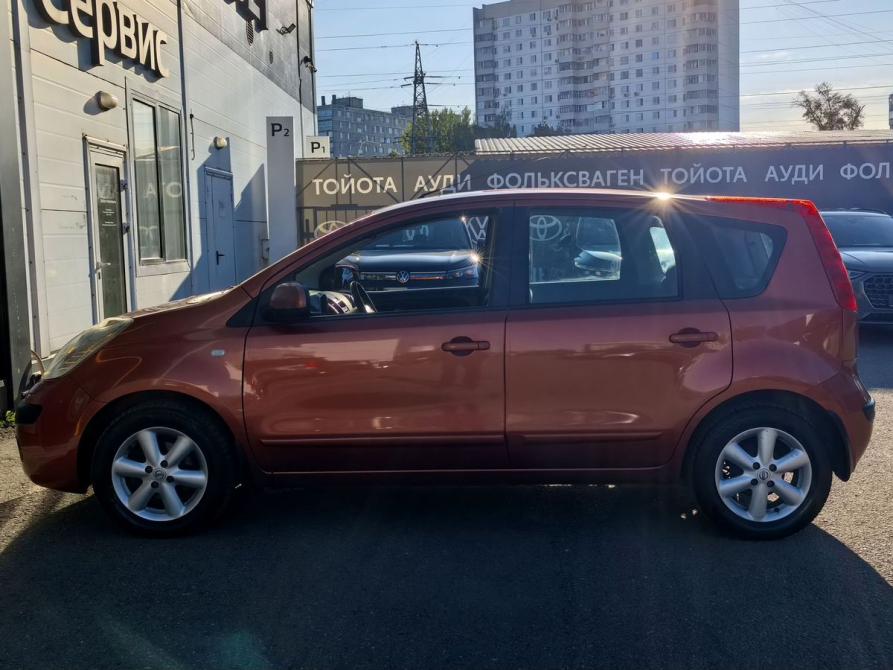 Nissan Note I Москва  - изображение 8