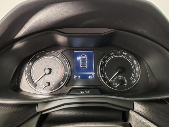 Skoda Rapid II с пробегом 2021 года, цена 1 699 000 рублей, 93121 км, лифтбек, Автокод Объявления