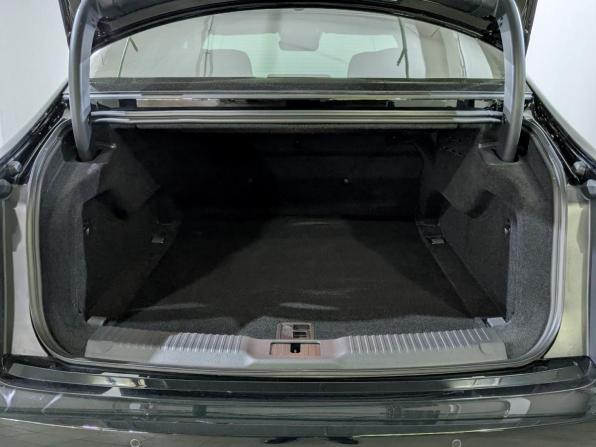 Hongqi H9 I с пробегом 2023 года, цена 4 300 000 рублей, 5367 км, седан, Автокод Объявления