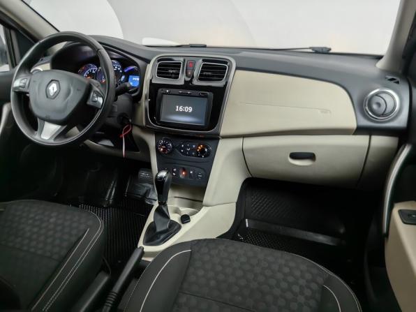 Renault Logan II с пробегом 2017 года, цена 895 000 рублей, 55000 км, седан, Автокод Объявления