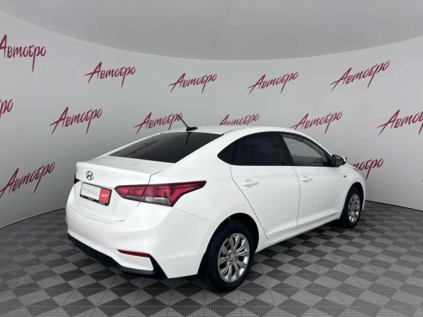 Hyundai Solaris II с пробегом 2018 года, цена 1 249 000 рублей, 81271 км, седан, Автокод Объявления
