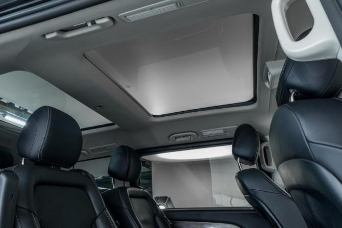 Mercedes-Benz V-Класс III (W447) Рестайлинг с пробегом 2022 года, цена 8 315 000 рублей, 86165 км, минивэн, Автокод Объявления