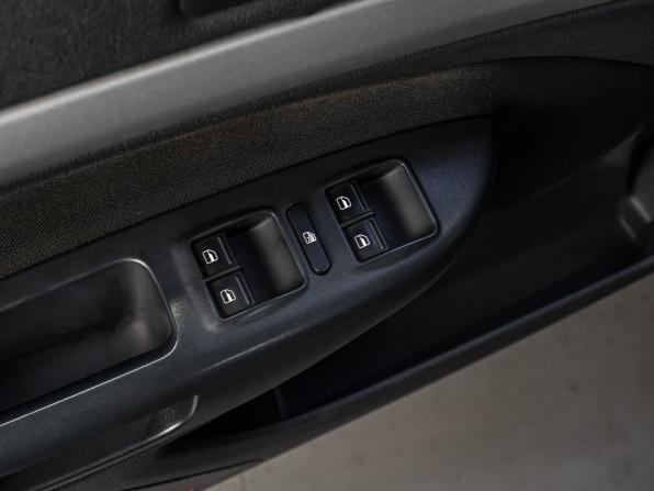 Skoda Octavia II (A5) Рестайлинг с пробегом 2012 года, цена 799 000 рублей, 217022 км, лифтбек, Автокод Объявления
