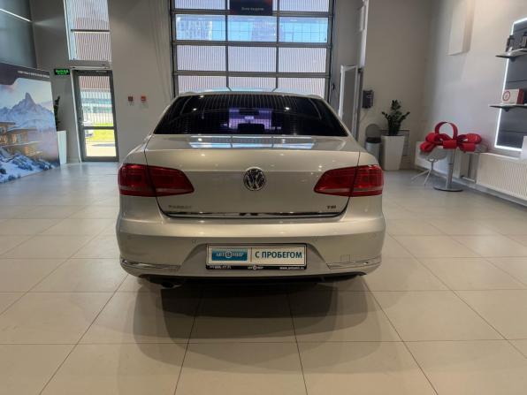 Volkswagen Passat B7 с пробегом 2013 года, цена 1 061 000 рублей, 146604 км, седан, Автокод Объявления