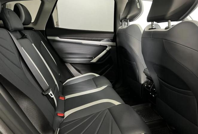 Geely Atlas II с пробегом 2024 года, цена 2 890 000 рублей, 17328 км, внедорожник, Автокод Объявления